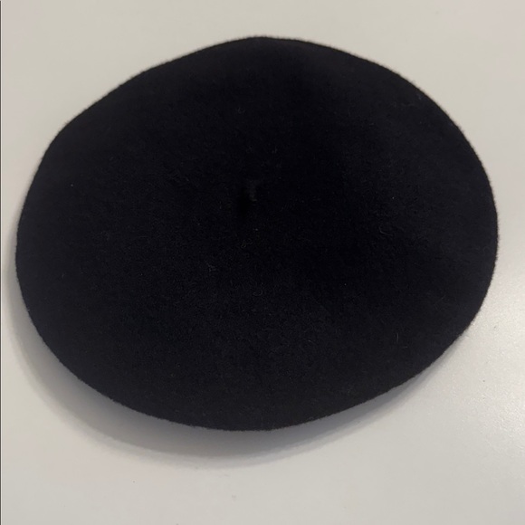 Betmar New York Vintage 100% wool basic beret winter hat black - Picture 2 of 8